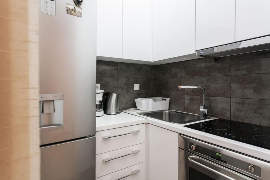 Appartement Flat In Historic Center @ipitou Str Athene