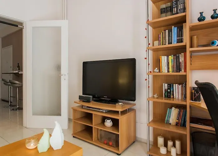 Flat In Athens Historic City Center @Ipitou Str