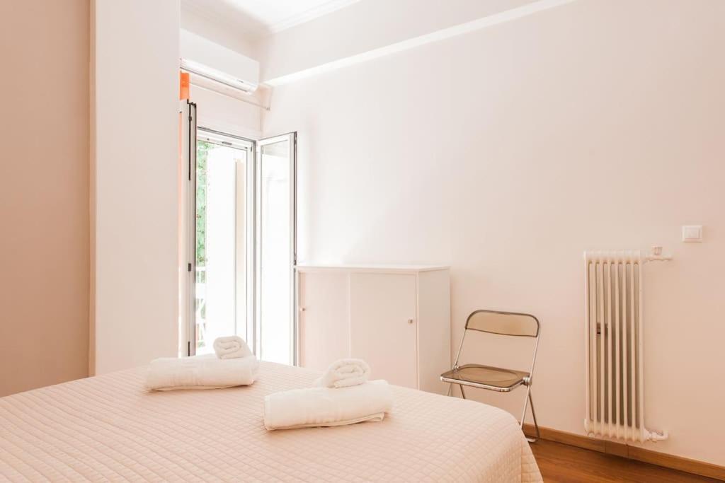 Flat In Historic Center @ipitou Str Apartment